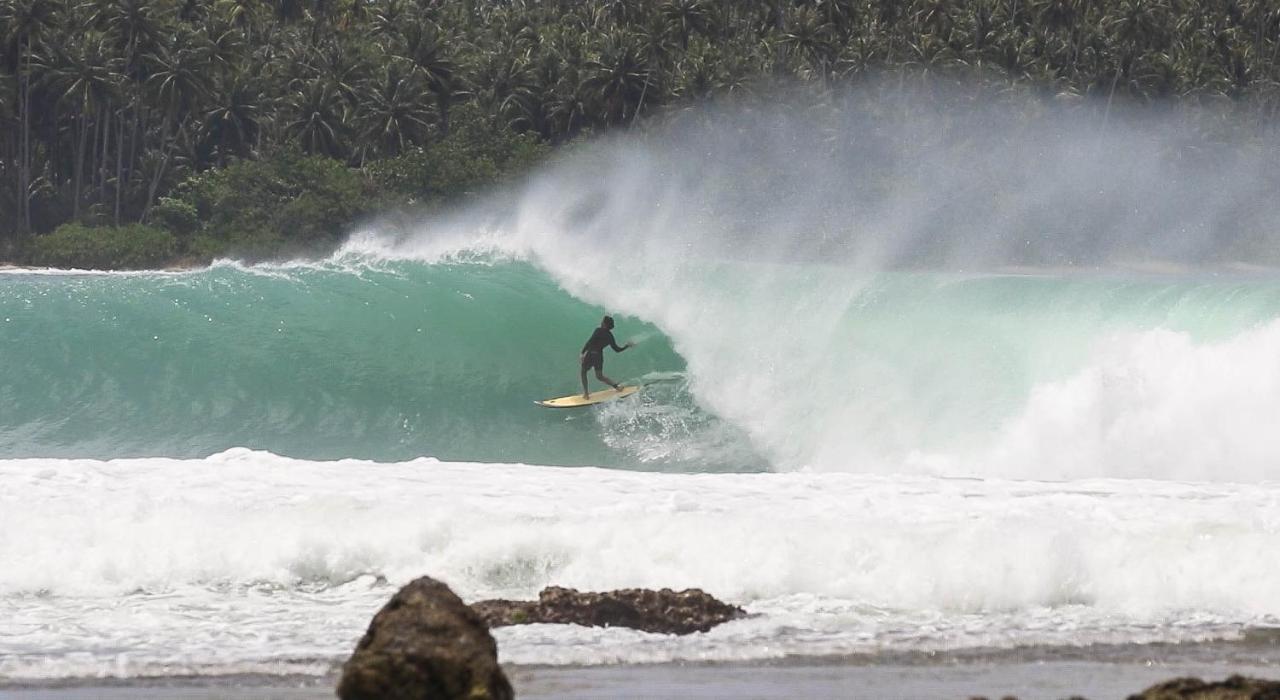 Nias Surf Stay Lagudri Buitenkant foto
